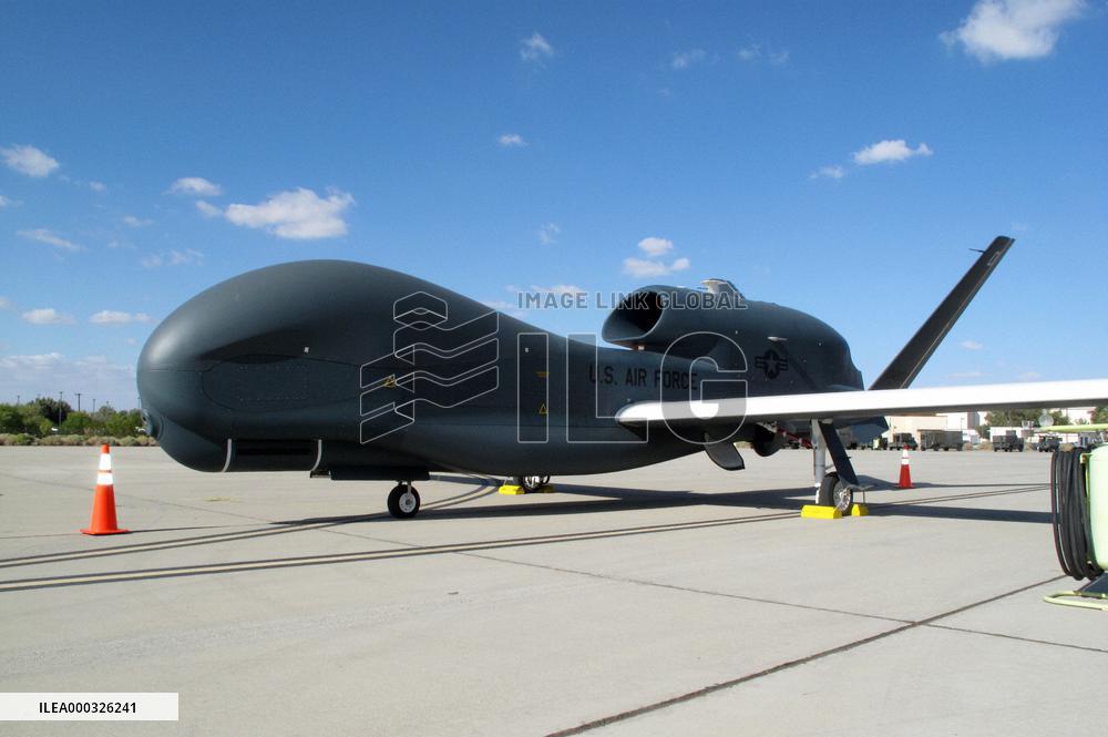 U.S. pitches spy drone to Japan