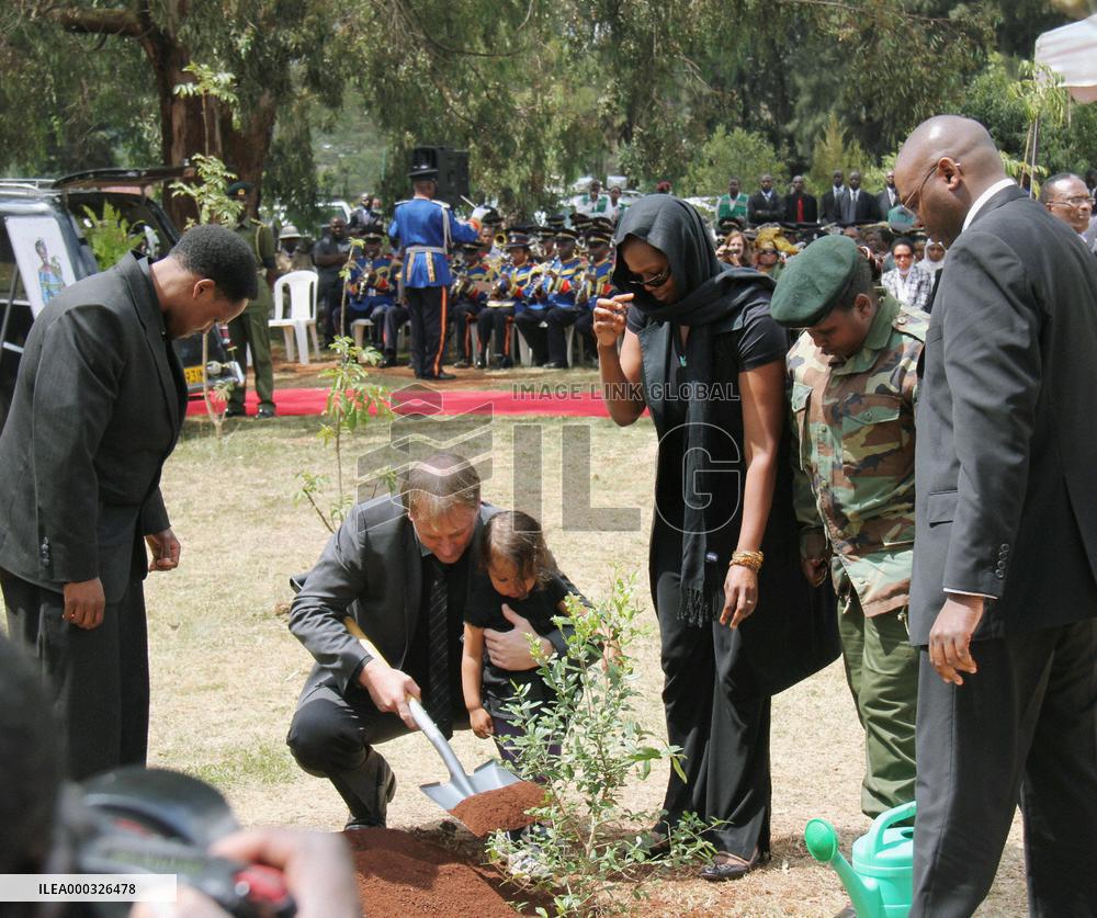 Funeral for Maathai
