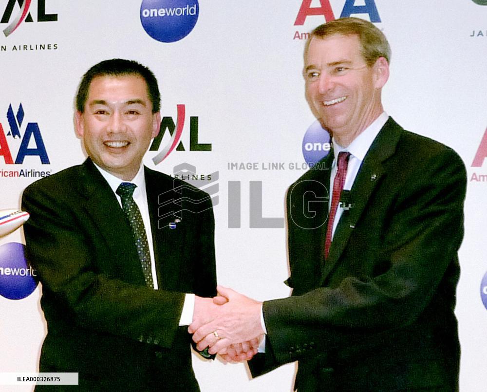 JAL, AA strengthen alliance