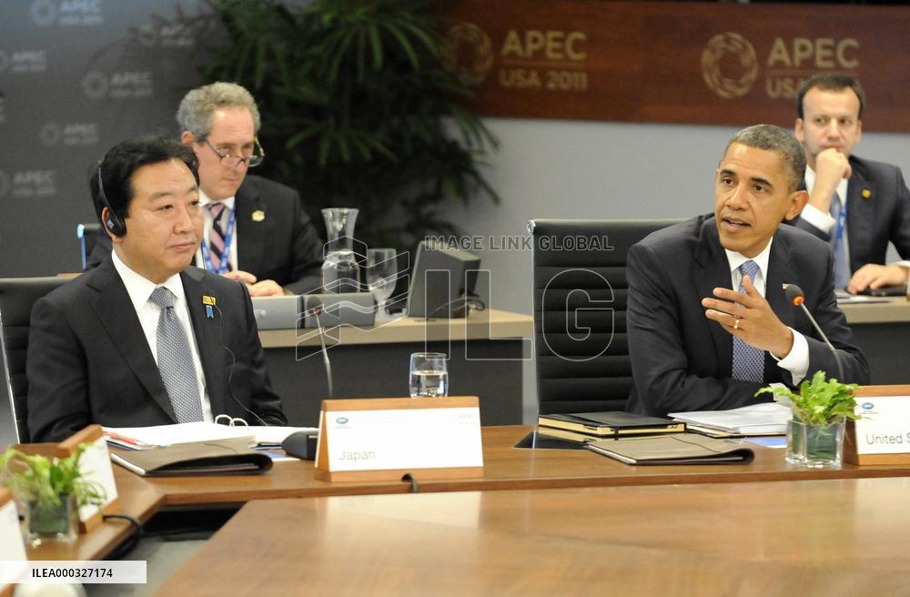 Japan PM Noda, U.S. President Obama at APEC summit