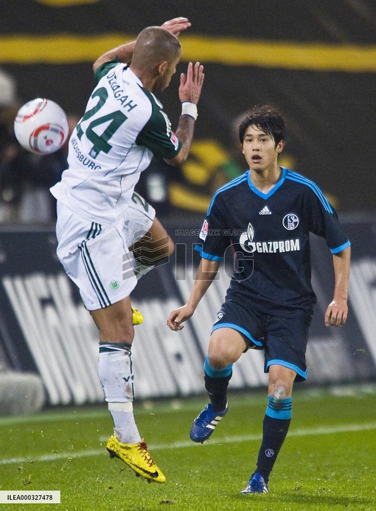 Schalke, Wolfsburg draw to 2-2