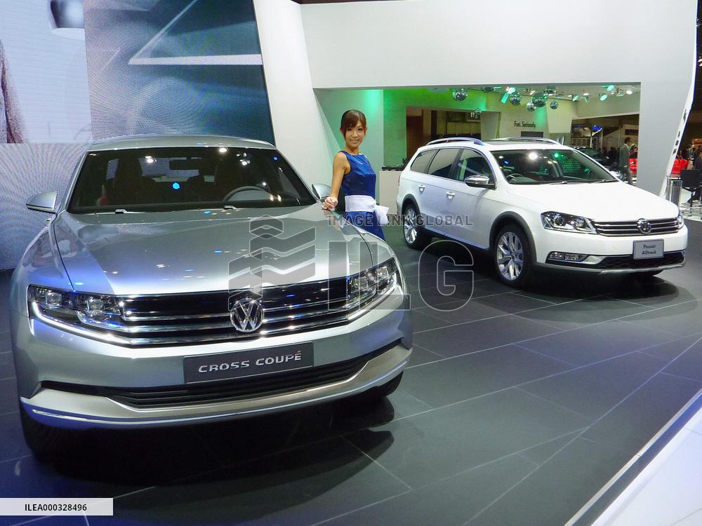 Volkswagen's plug-in hybrid car