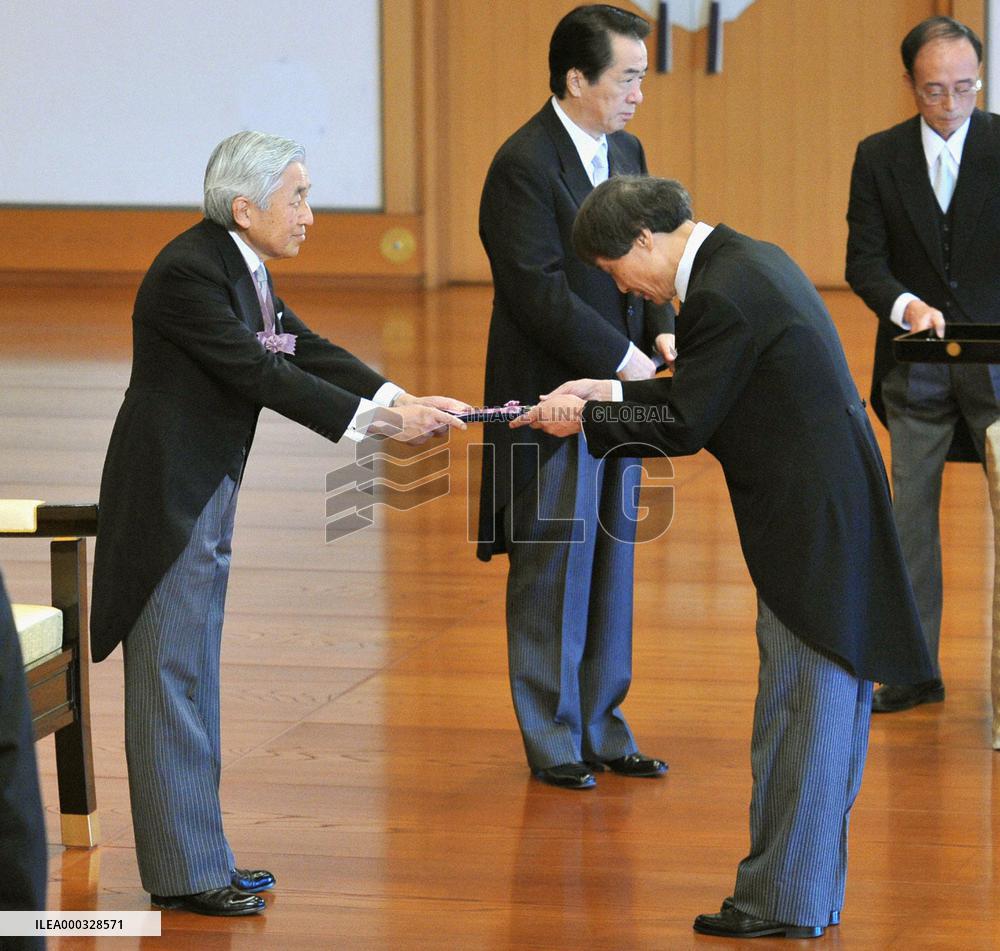 Architect Ando receives Order of Culture