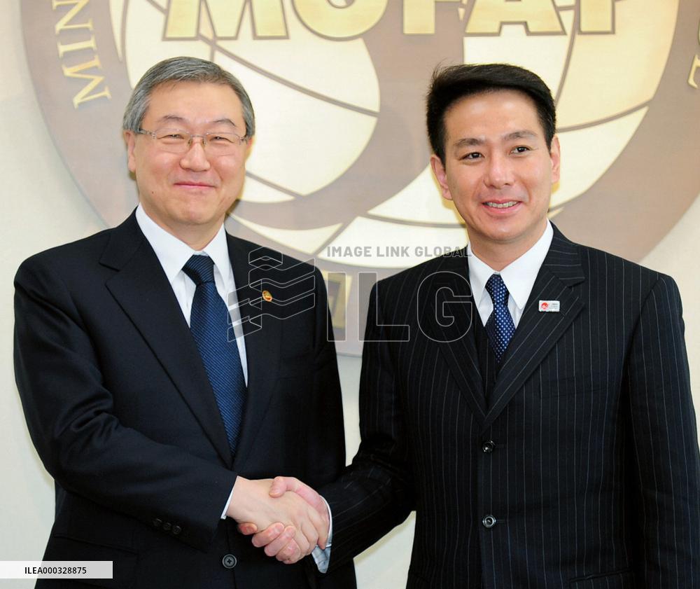 Kim, Maehara eye inter-Korean talks