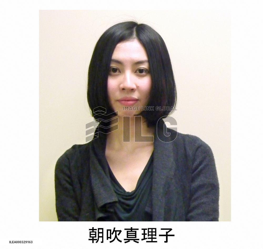 Asabuki, Nishimura win Akutagawa Prize