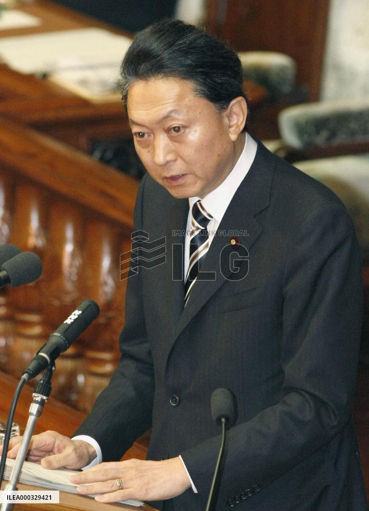 Hatoyama grilled in Diet over funding scandals