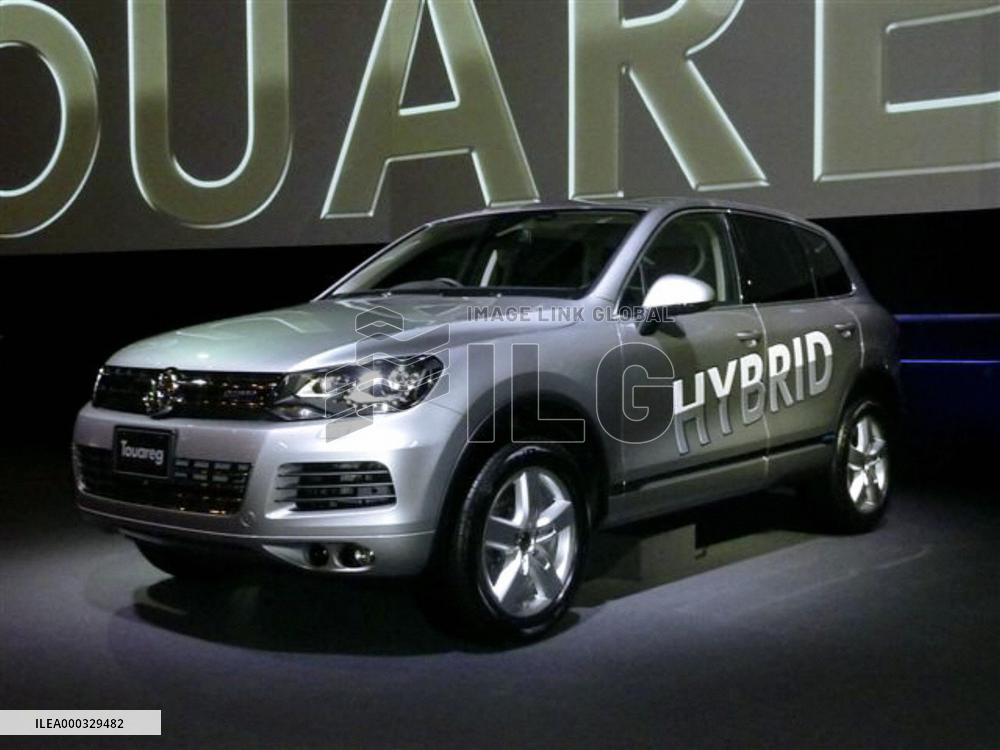 VW's Touareg hybrid