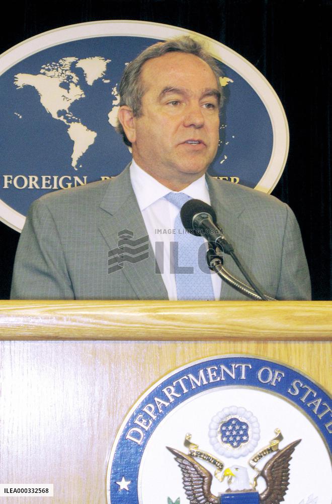 Clinton to meet Okada in Hawaii on Jan. 12: State Dept.