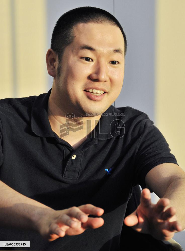 Monk attracts younger generations to Buddhism