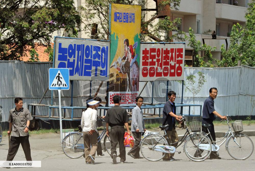 N. Koreans on day of Japan-N. Korea talks