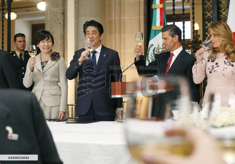 Japan, Mexico to cooperate in concluding Pacific trade talks