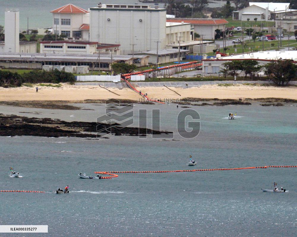Buoys set at Futenma replacement site