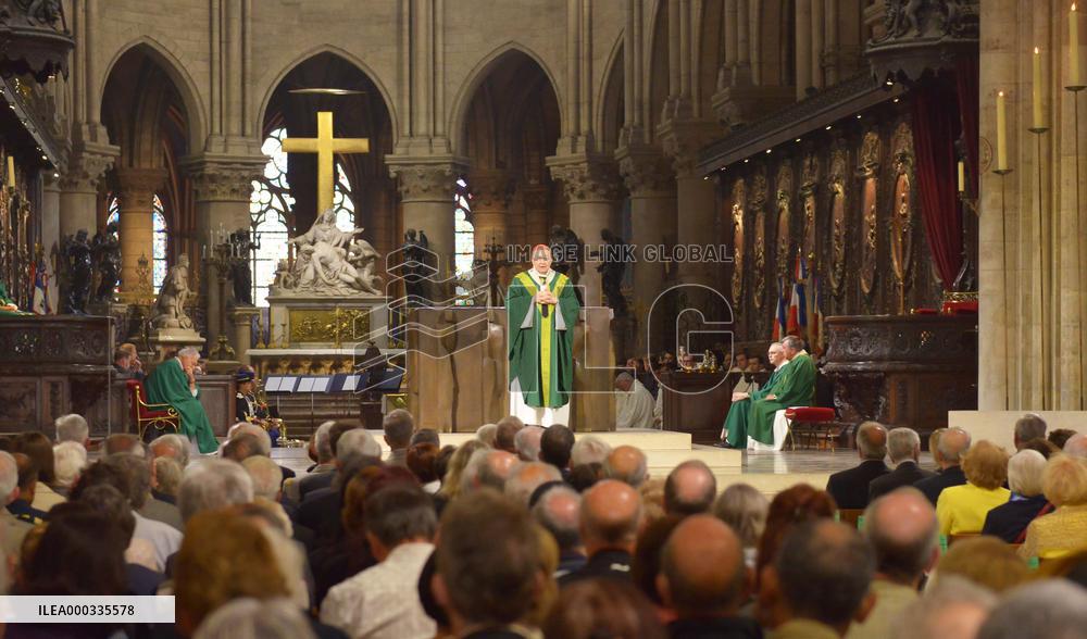Paris greets 70th anniv. of liberation from Nazi grip