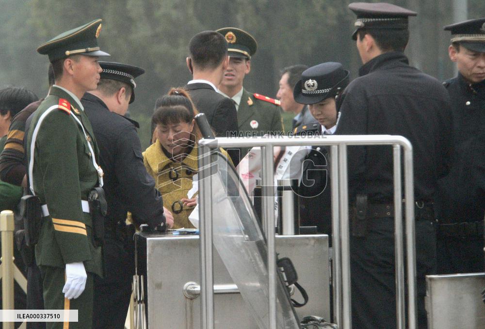 China starts key party meeting