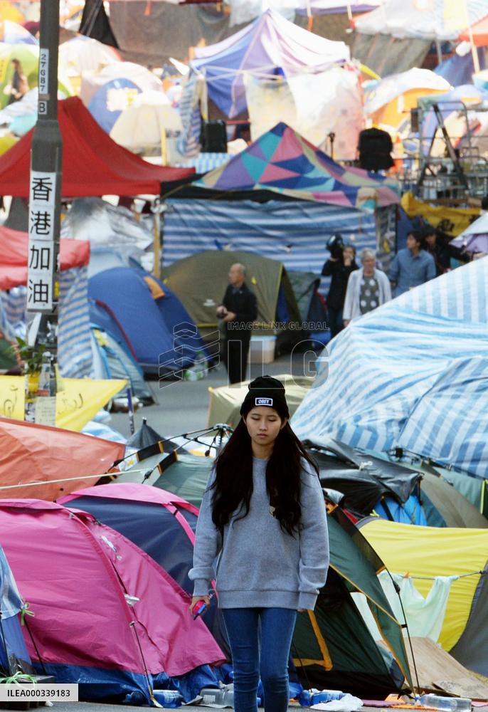 Authorities to clear pro-democracy occupation site Thur.