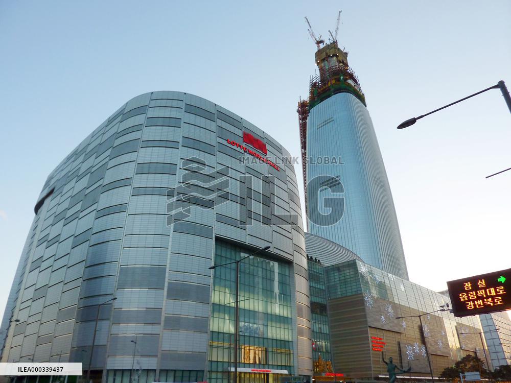 Seoul to check safety of 2nd Lotte World complex