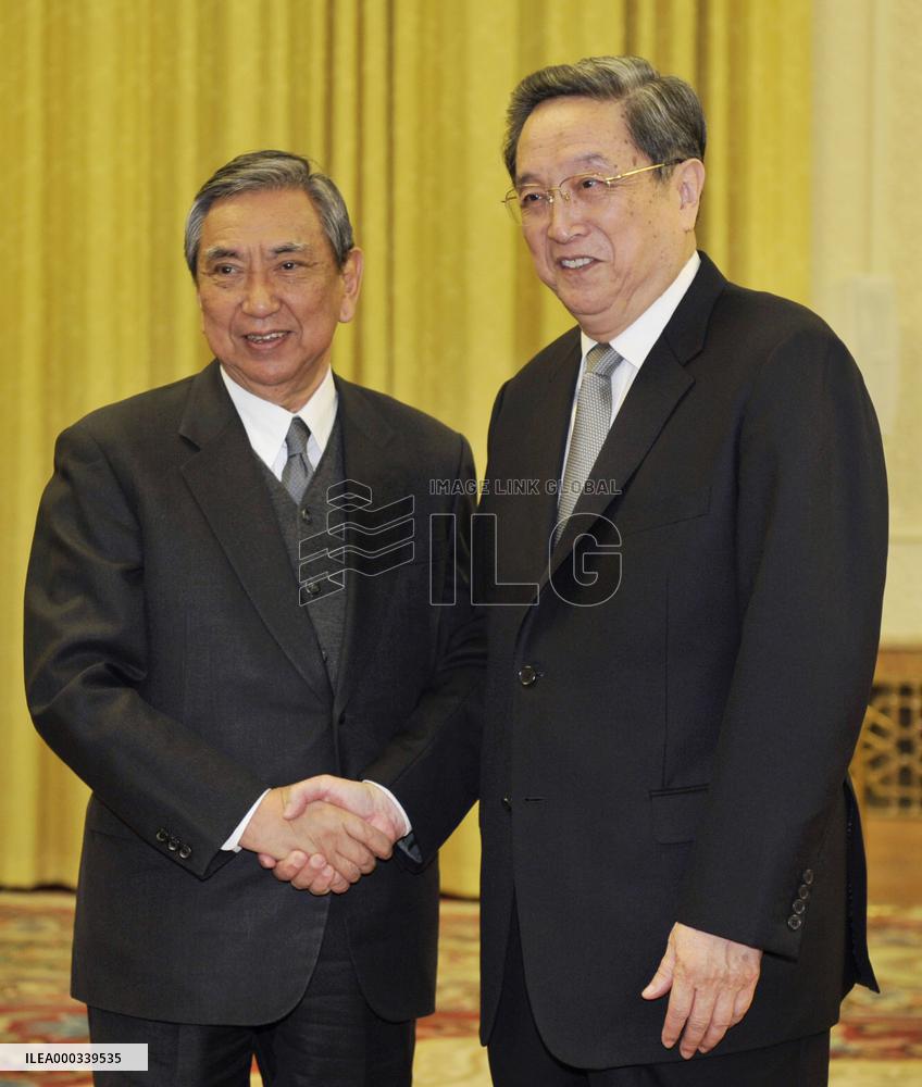 Ex-Japanese lawmaker meets China's 4th-ranked politician