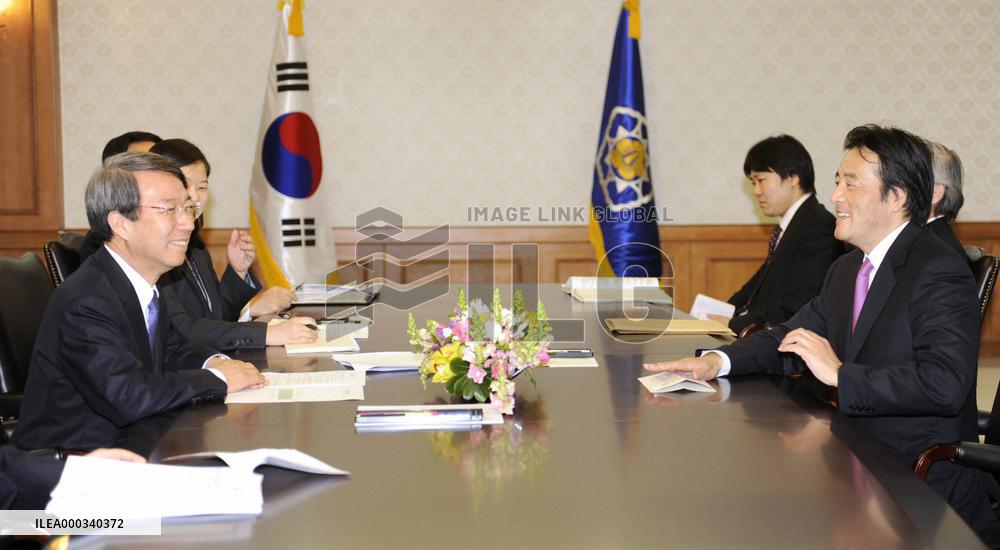 Japan, S. Korea affirm cooperation in historically sensitive year