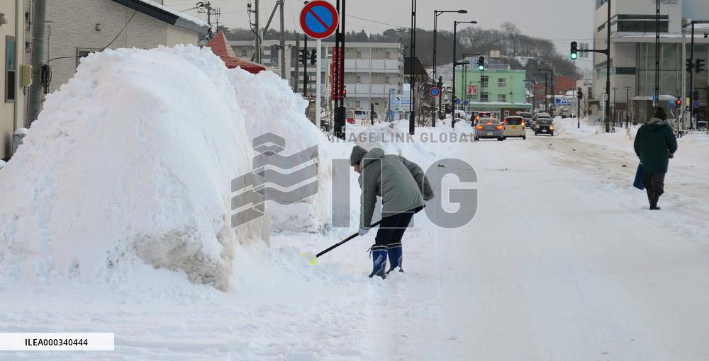 Heavy snow in Akita