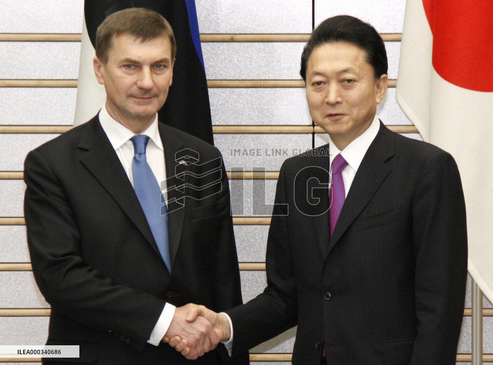 Hatoyama meets with Estonian PM Ansip