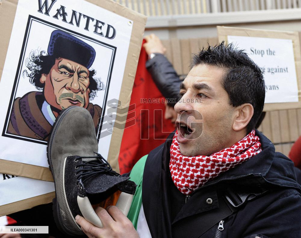 Libyans demonstrate in Tokyo