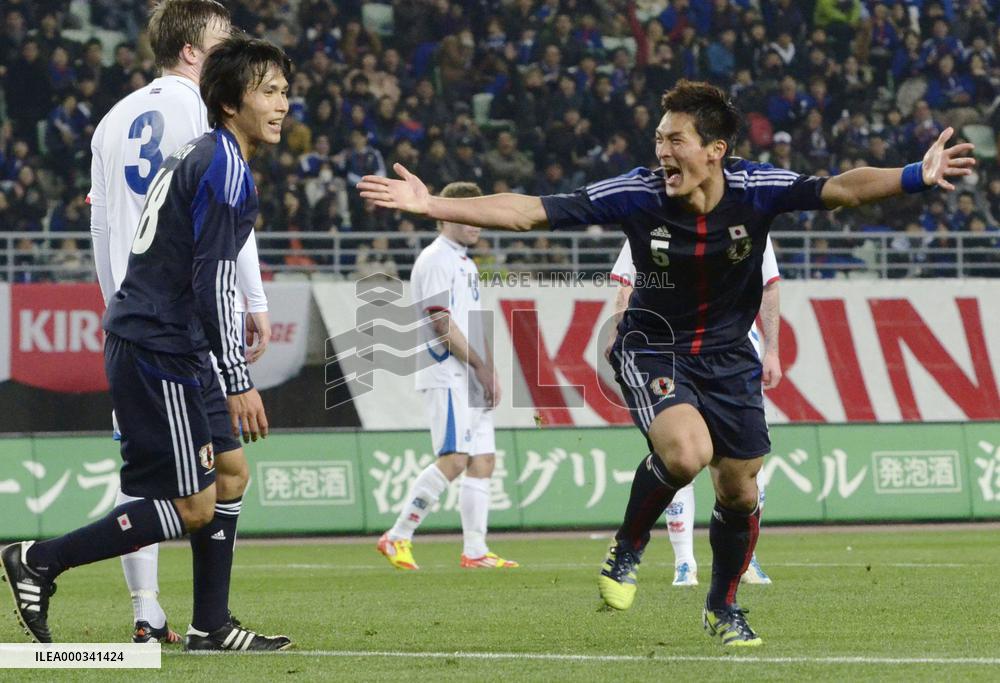 Japan beat Iceland 3-1