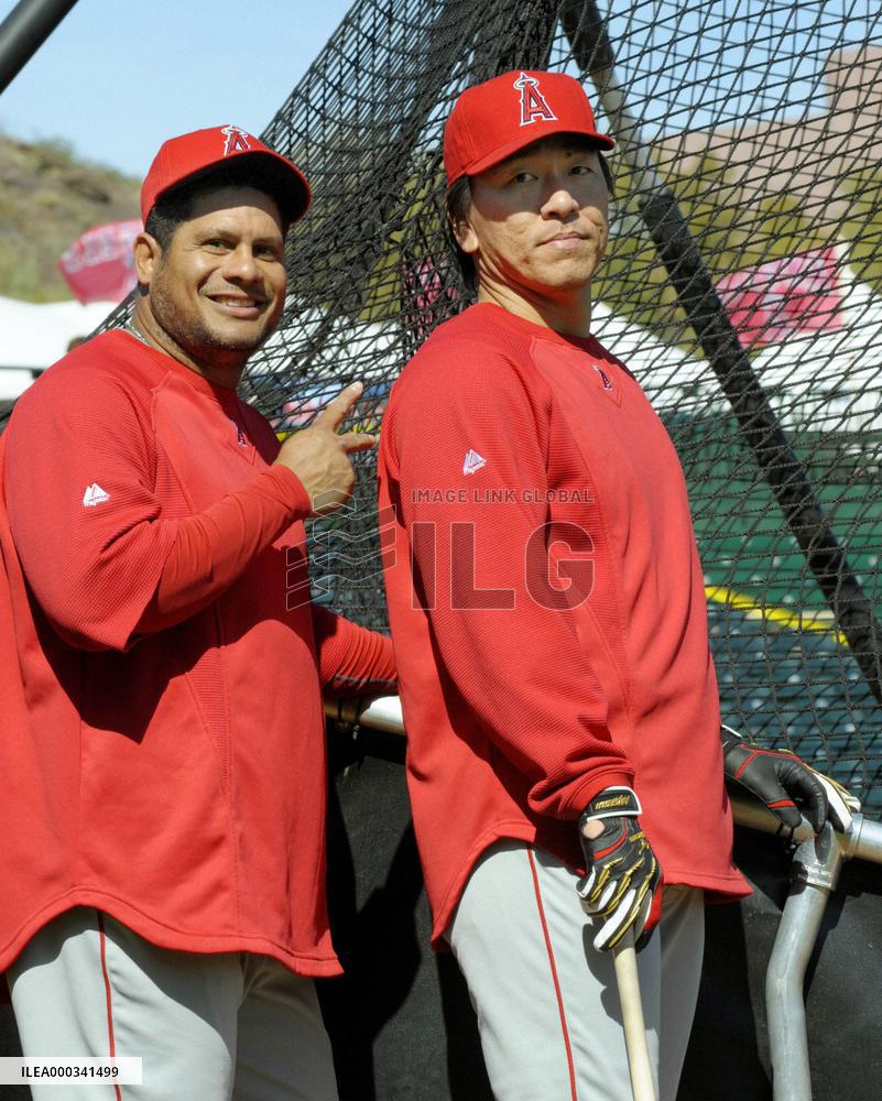 Matsui participates in spring training