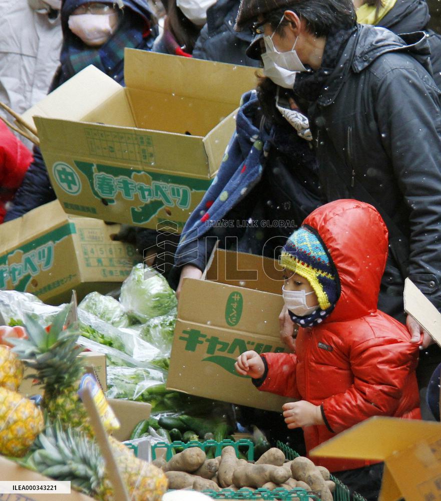 Grocery stores open in Sendai