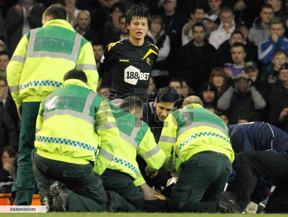 Muamba collapses at FA Cup quarterfinal