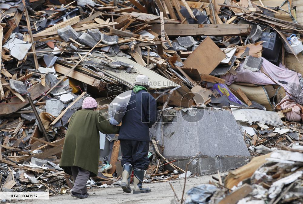 Quake aftermath in Iwate Pref.