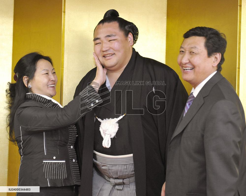 Kakuryu promoted to sumo's 2nd-highest rank