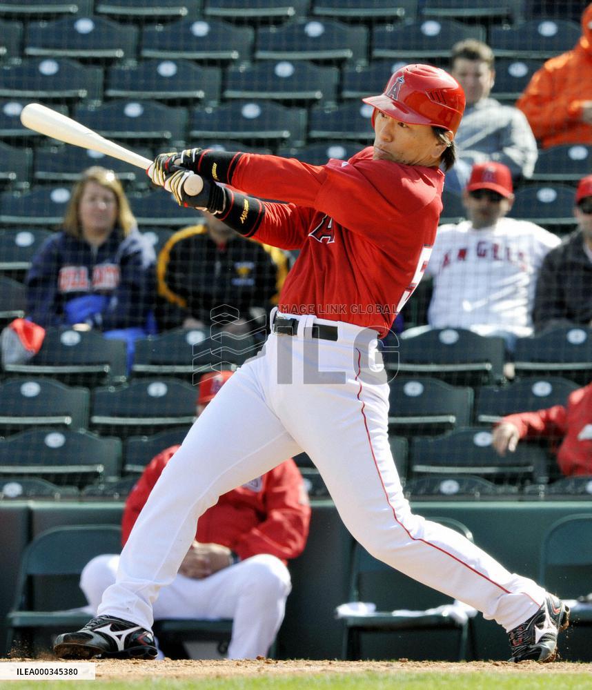 Matsui makes L.A. Angels spring debut