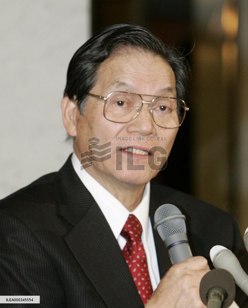 Japan doctors ass'n picks pro-DPJ head