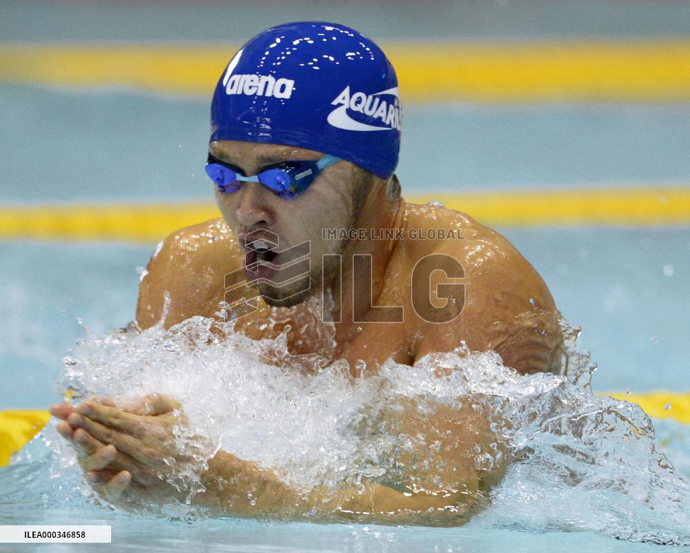 CORRECTED Kitajima advances to 100 breaststroke semis at nat'ls