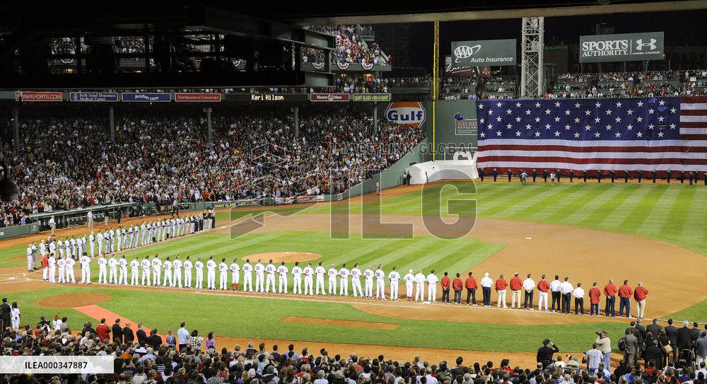 Red Sox beat Yankees in season opener