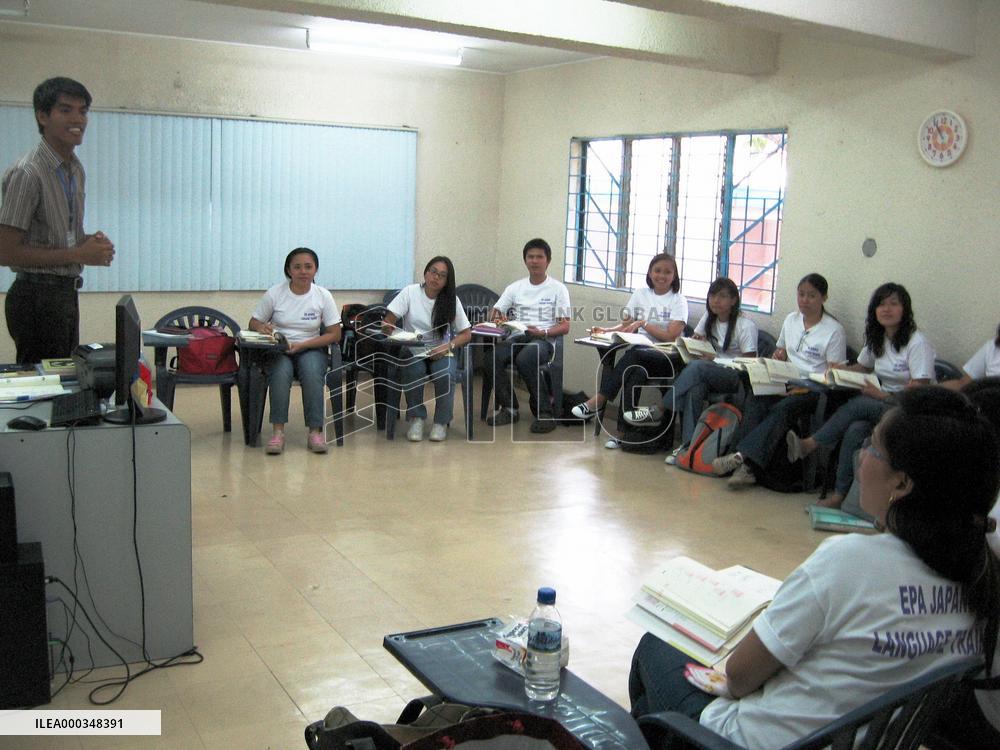Filipino nurses prepare to leave for Japan