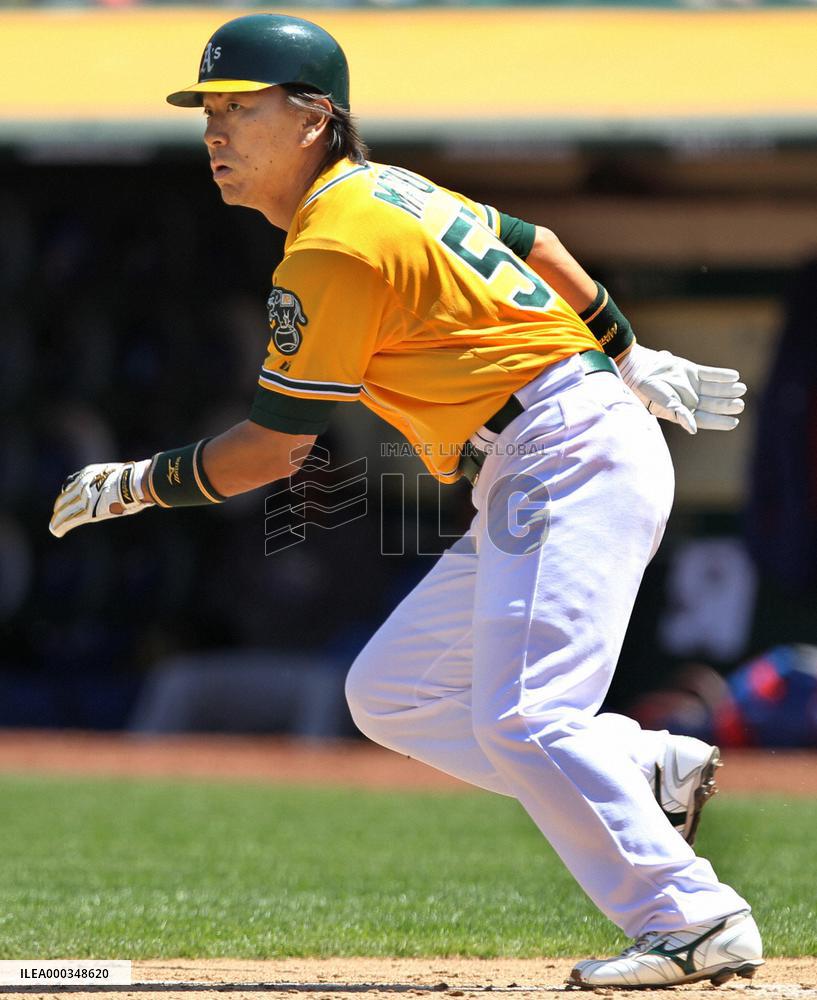 Athletics' Matsui scores 1,500th run