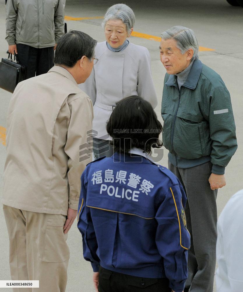 Emperor, empress visit disaster-hit Fukushima
