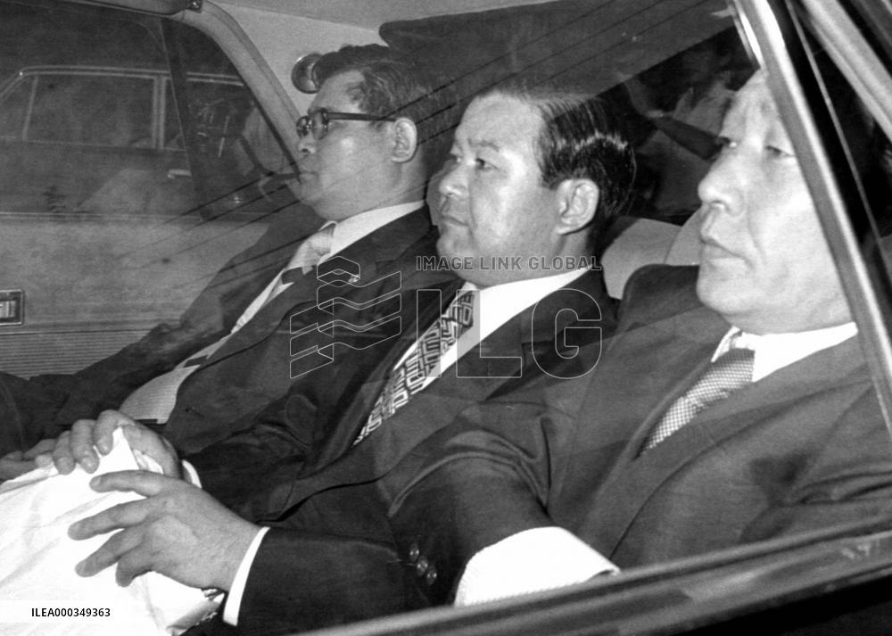 Ex-lawmaker Sato dies