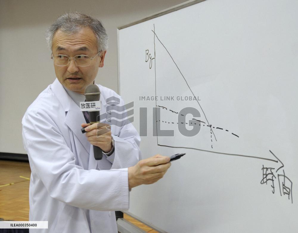 2 workers may have exceeded radiation exposure limit