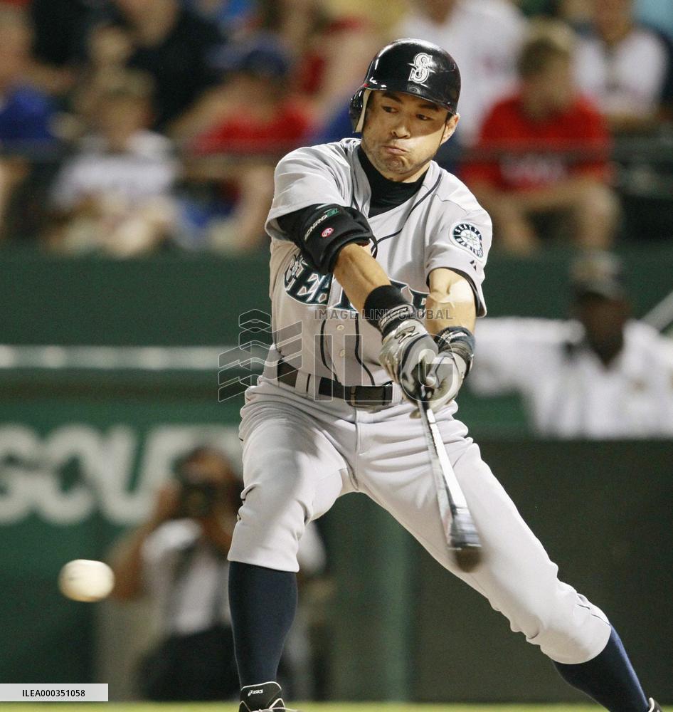 Ichiro 0-for-4 in Mariners' loss