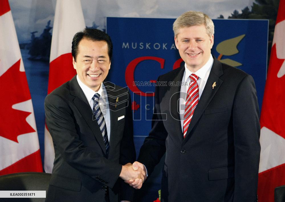Kan, Harper meet before G-8 summit
