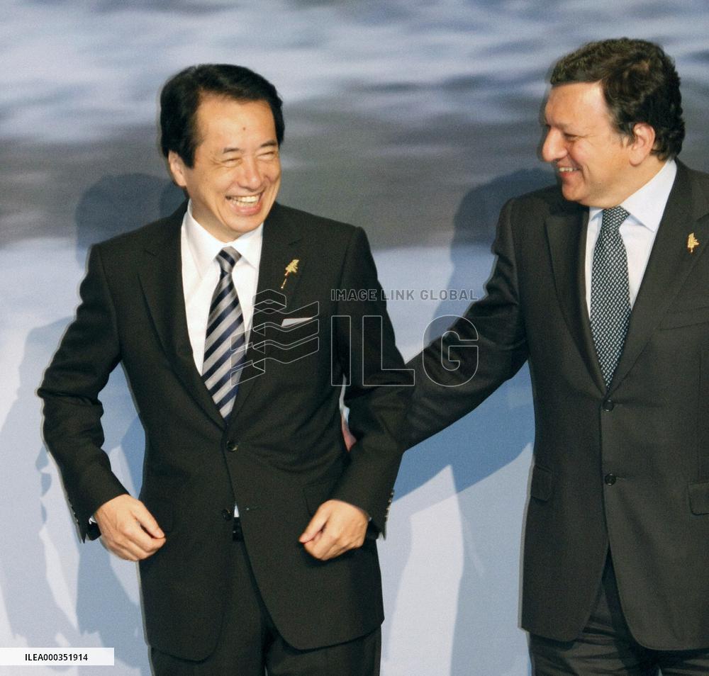 Japan, EU leaders in G-8 summit