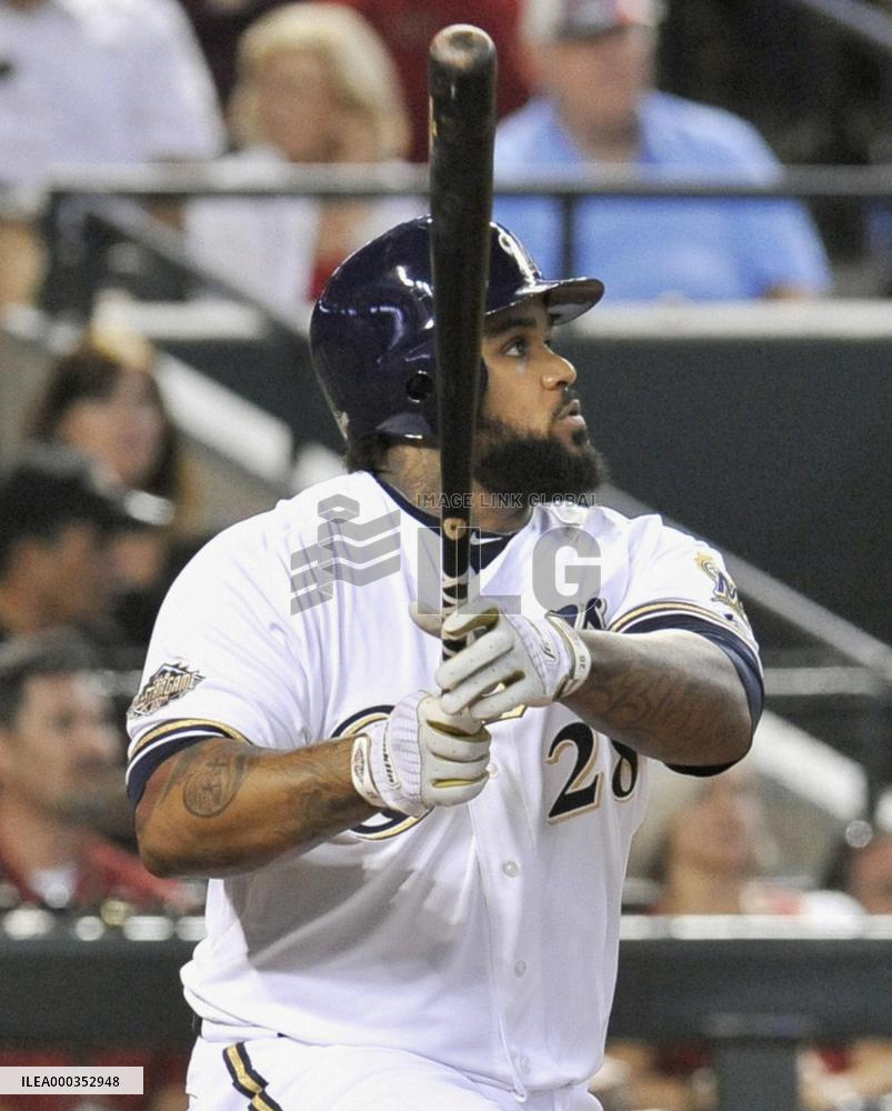 NL's Fielder slugs three-run homer in All-Star game