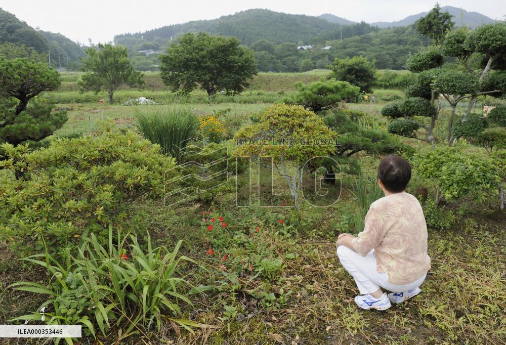 Gov't designates new 'hot spots' near Fukushima plant