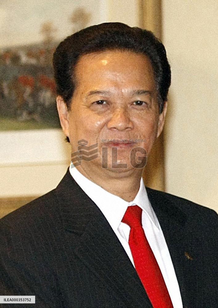 Dung retained as Vietnam premier