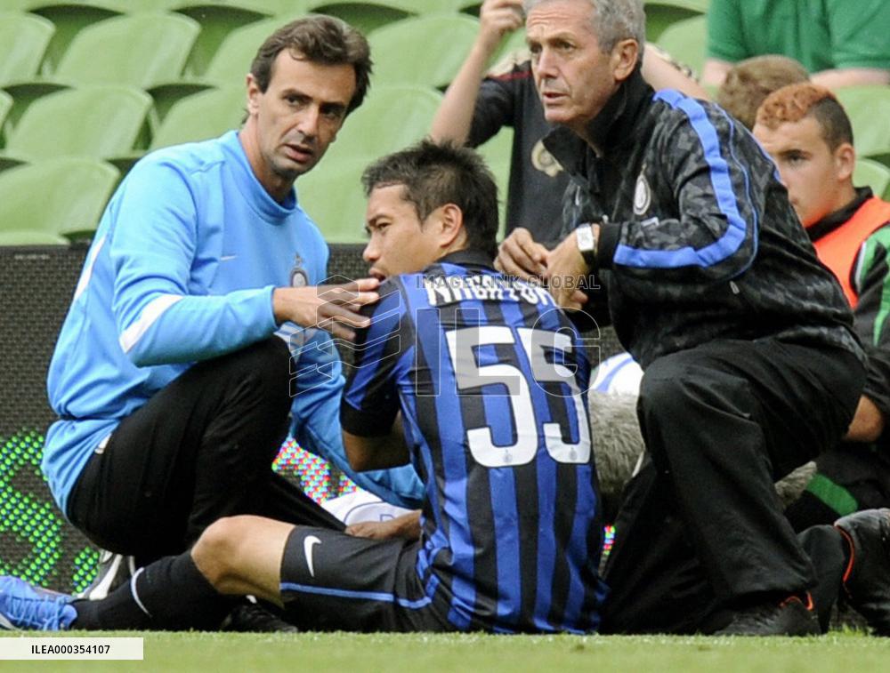 Nagatomo suffers dislocated shoulder