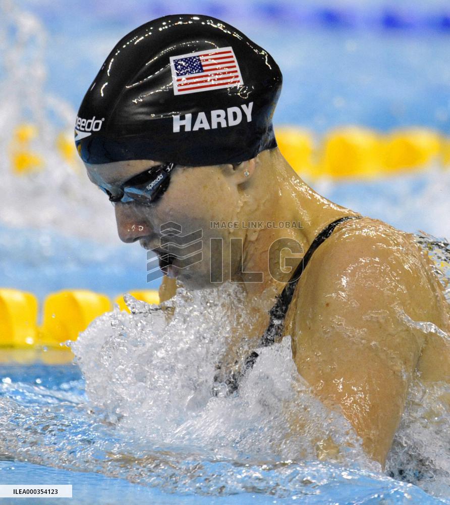 Hardy wins 50m breaststroke at worlds