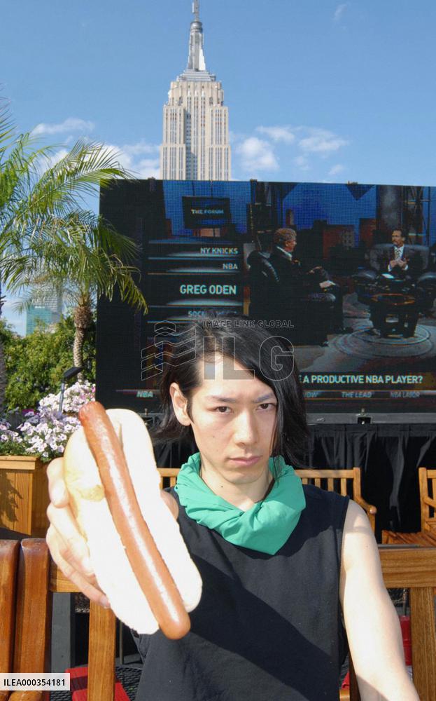 Ex-hot dog eating champ Kobayashi