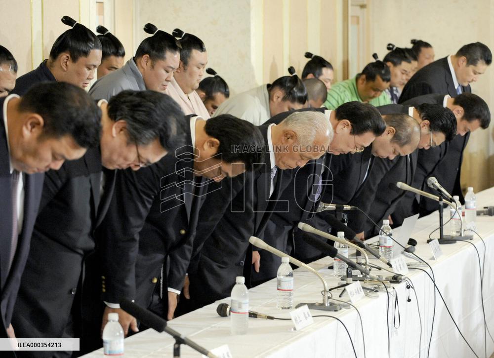 JSA fires Kotomitsuki over gambling scandal